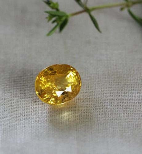Natural Yellow Sapphire (Pukhraj) gemstone