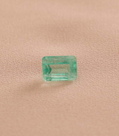 Certified emerald (Panna), Colombian emerald